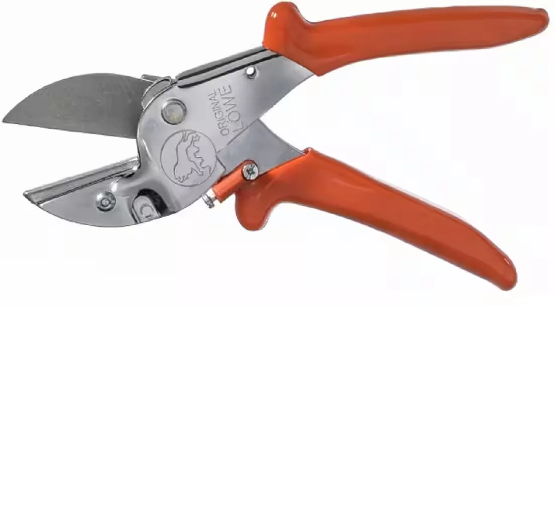 LOEWE Gartenschere für präzisen Schnitt