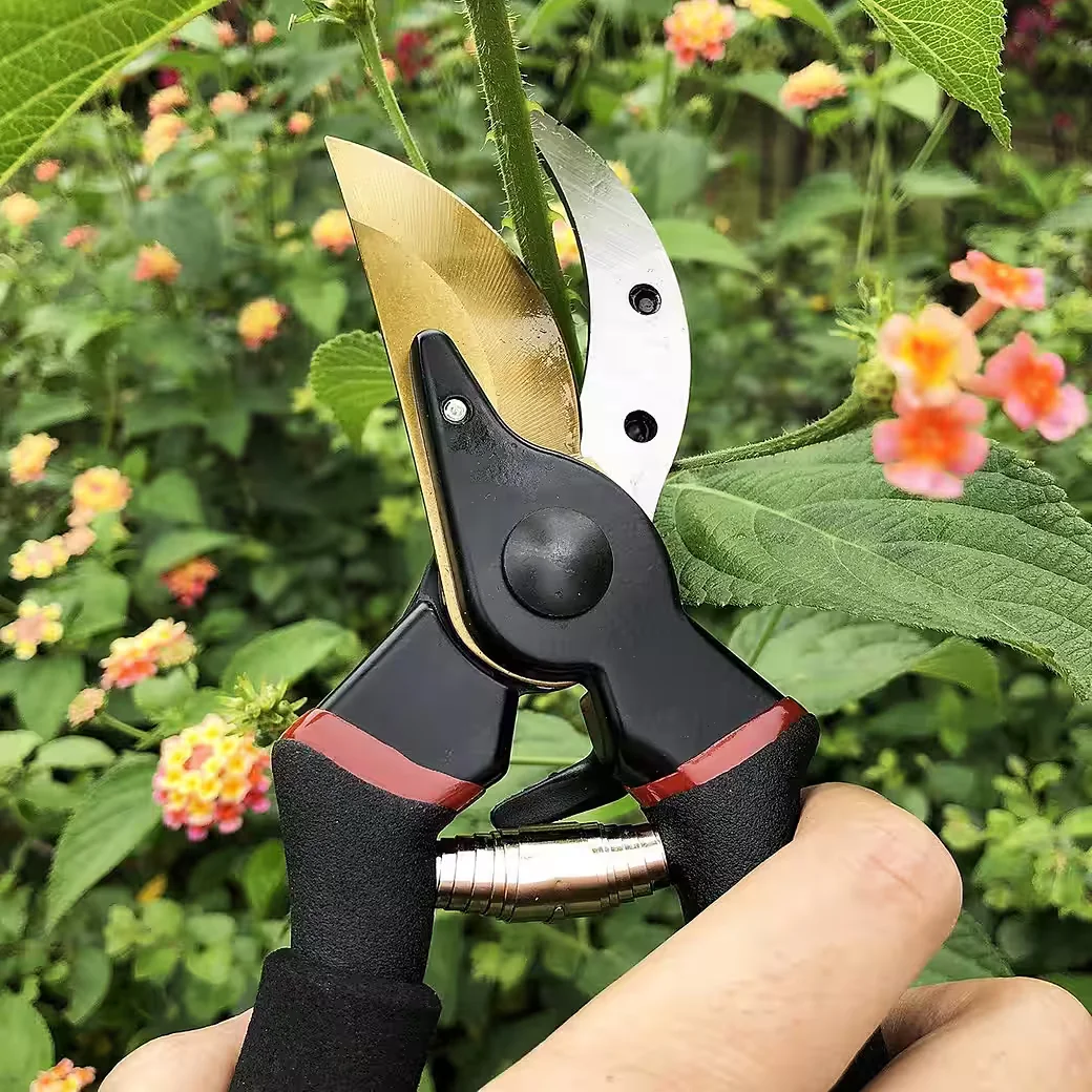 LUXUSKOLLEKTION Gartenschere SK5 Stahl titanbeschichtet Rebschere